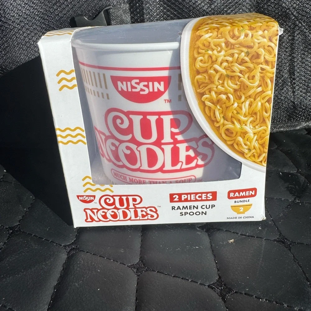 Nissin Cup Noodles Ramen Cup and Spoon Set